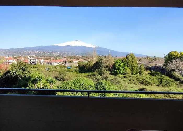 Superior Etna House